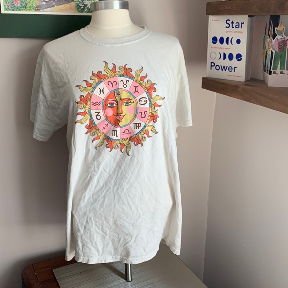 Urban tee